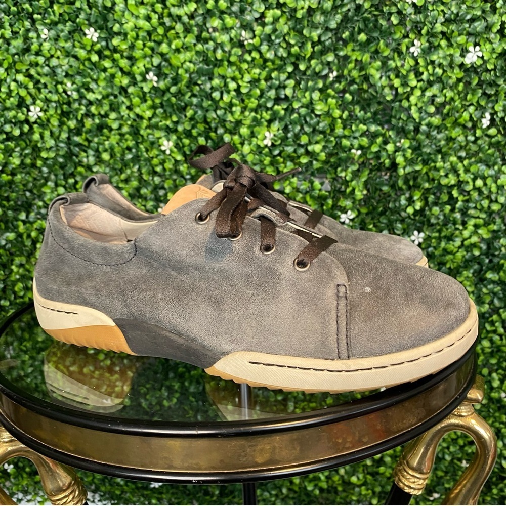 D22 Dansko Renae Sneakers - Picture 3 of 12